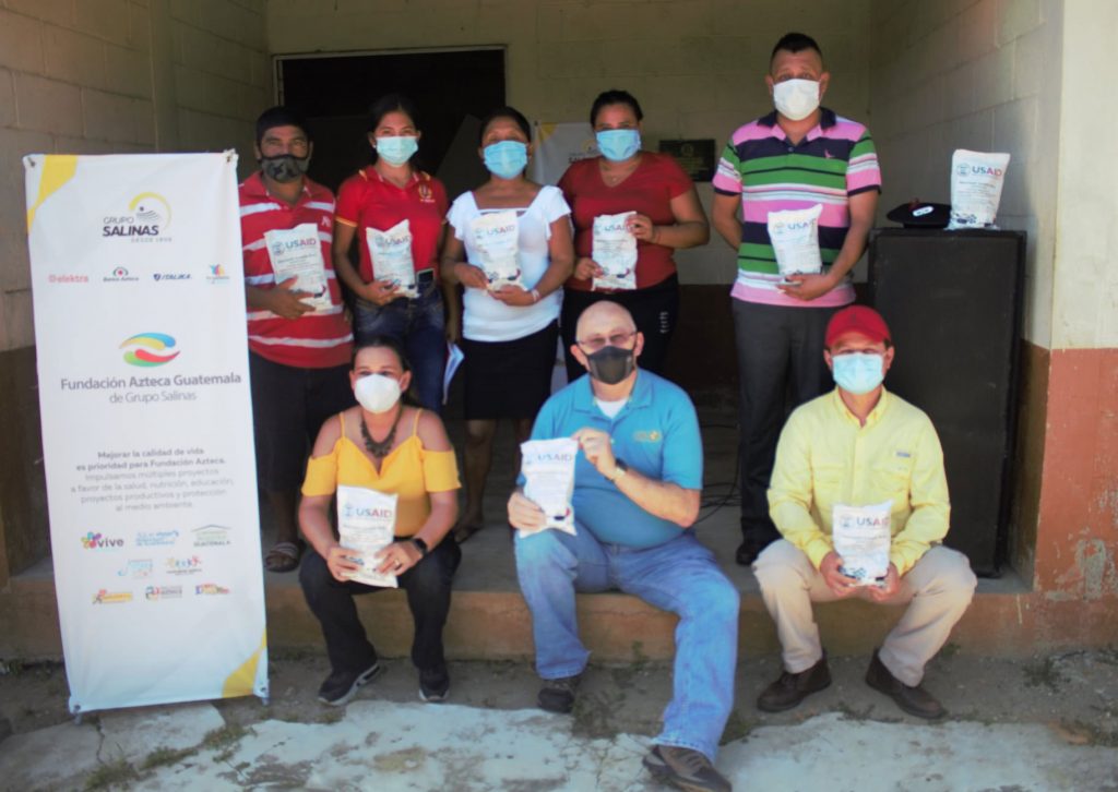Buckner Guatemala en la segunda entrega de alimento Lentil Pro con Fundación Azteca Guatemala y Amigos Internacionales...